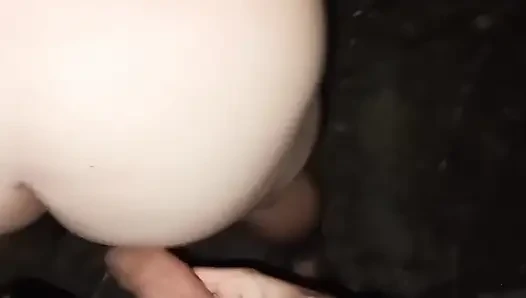 Drinking night leads us to show off and have sex in the street, hopefully the neighbors haven't seen our creampie in secret