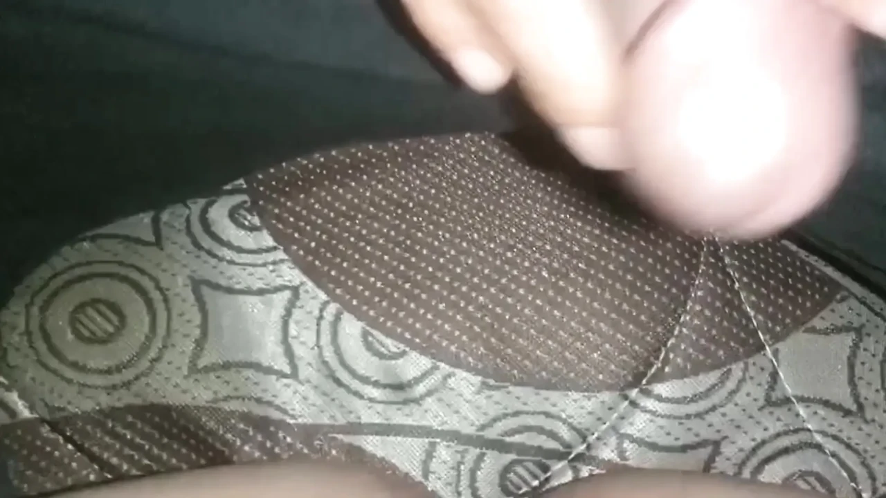 Amateur Virgin Surabaya Broken By A Friend