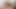 ミルクで彼女の大きくて柔らかく曲線的で自然な大きな胸を抱いた