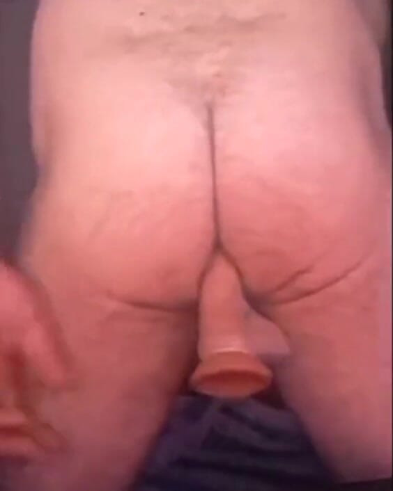 Ekal khel, meri dvilingi gand men dildo!