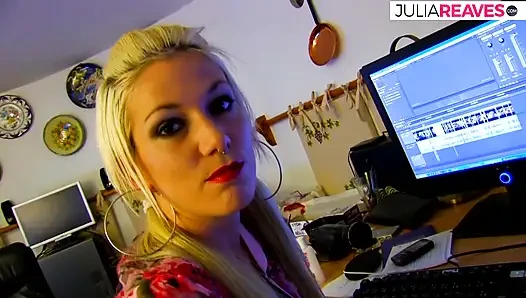 Lass uns in die natur gehen und da wird die blonde traumfrau anal gefickt