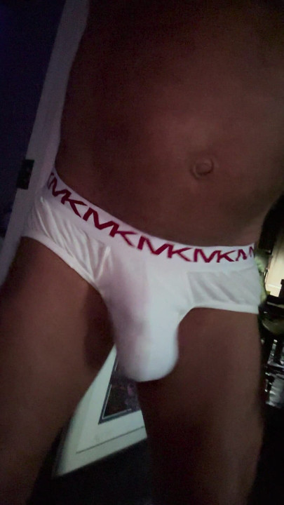 shakin' in briefs!