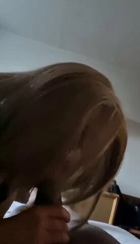 Julia slowly sucking me off