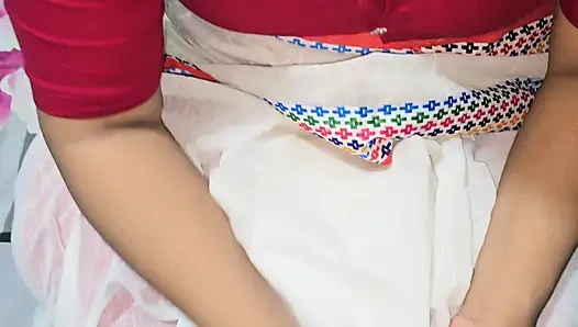 Ich habe heute die frau meines freundes in einem offenen haus gefickt.