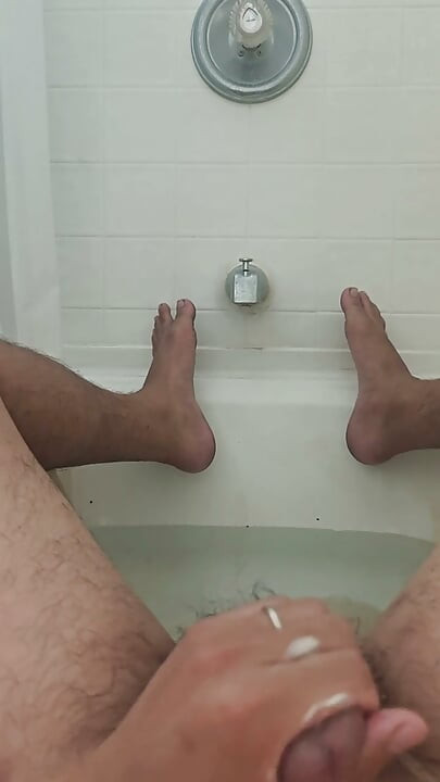 My Bathing Wank Moment