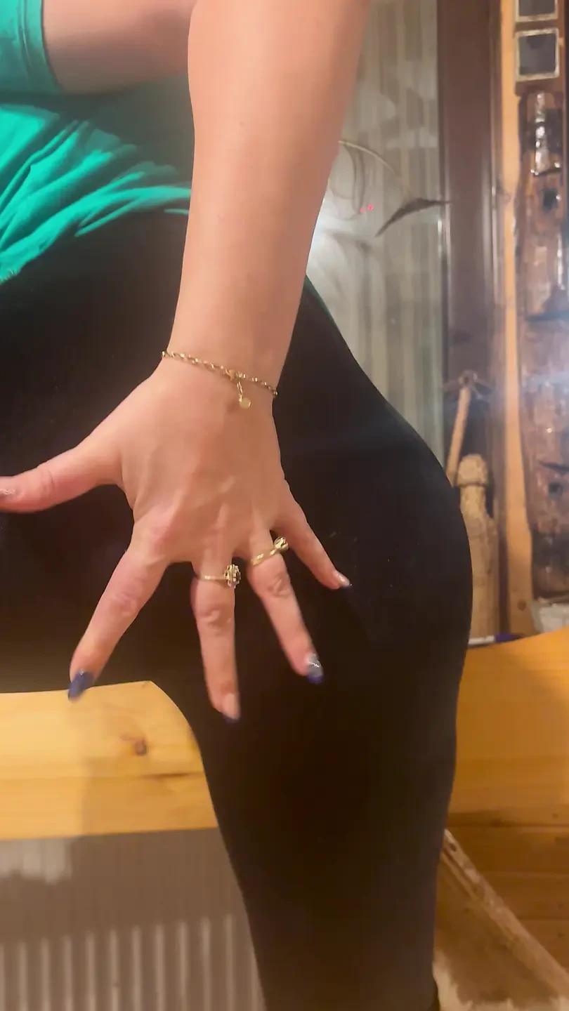 Ass Slaps & Cameltoe Play on the Bench