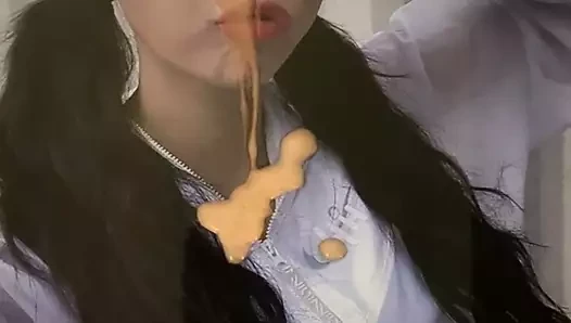 Momoland hyebin boşalmak haraç