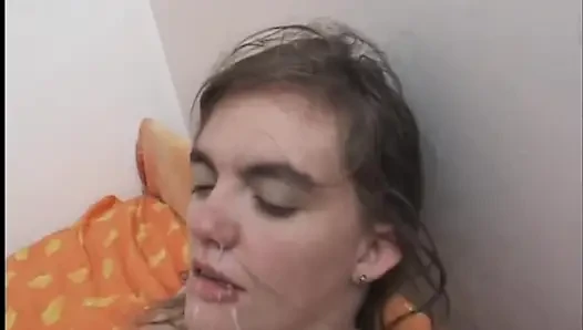 Ugly bitches in search of sperm - DvD