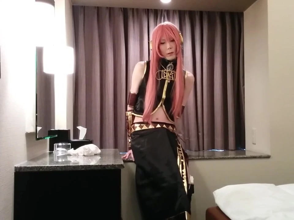 Cosplay masturbatie (megurine luka) mikazuki 006