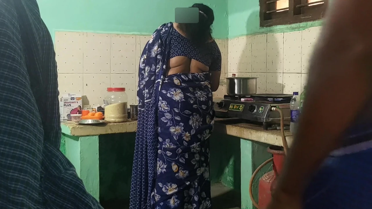 Bhavana aunty was working in the kitchen and invited me for sex and I had sex with him