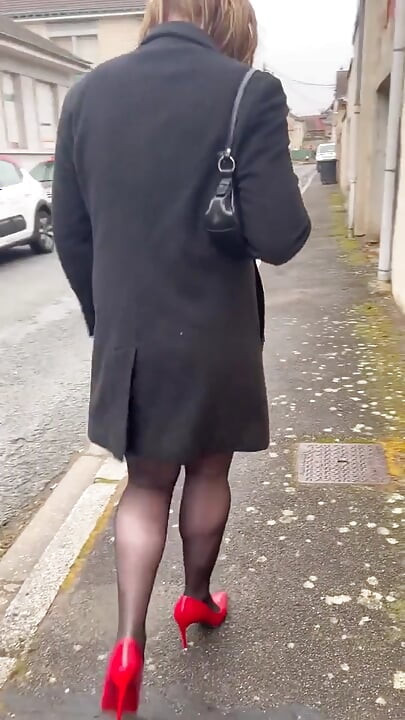 彼にタップさせて...