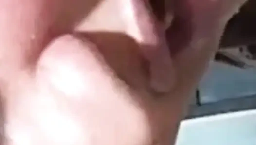 Индийскую дези бхабхи хардкорно трахают как машина с большим хуем