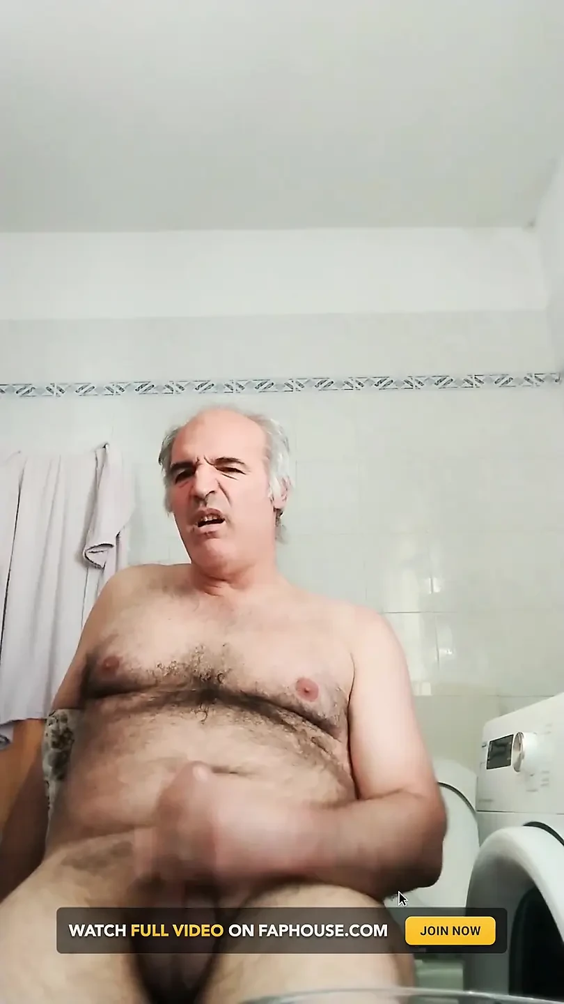 Quantas gozadas saíram do meu pau depois de 15 dias de castidade!