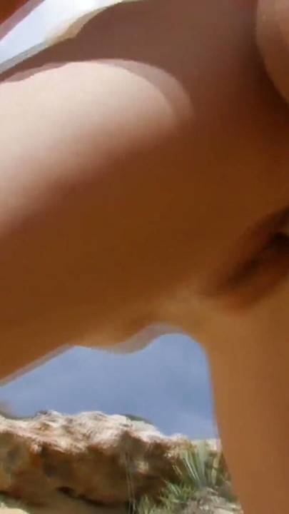Kthylee fucked on the beach by Leo Galvez | Clip 1