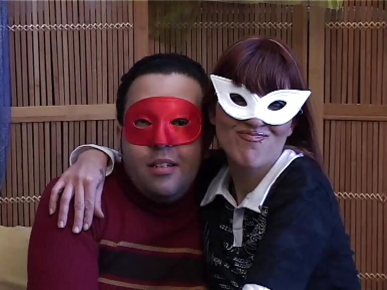 妻は大のビッチで、私に、黒人男性に抱かれたいと言っています