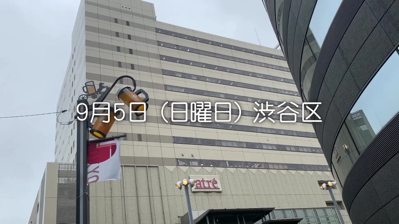 〈10 Bukkake Facials! The face of a super beautiful esthetic wife is covered with cloudy semen! 〉 A wife who is addicted to sperm bukkake esthetics! Whip ass & beautiful breasts tossed by men!