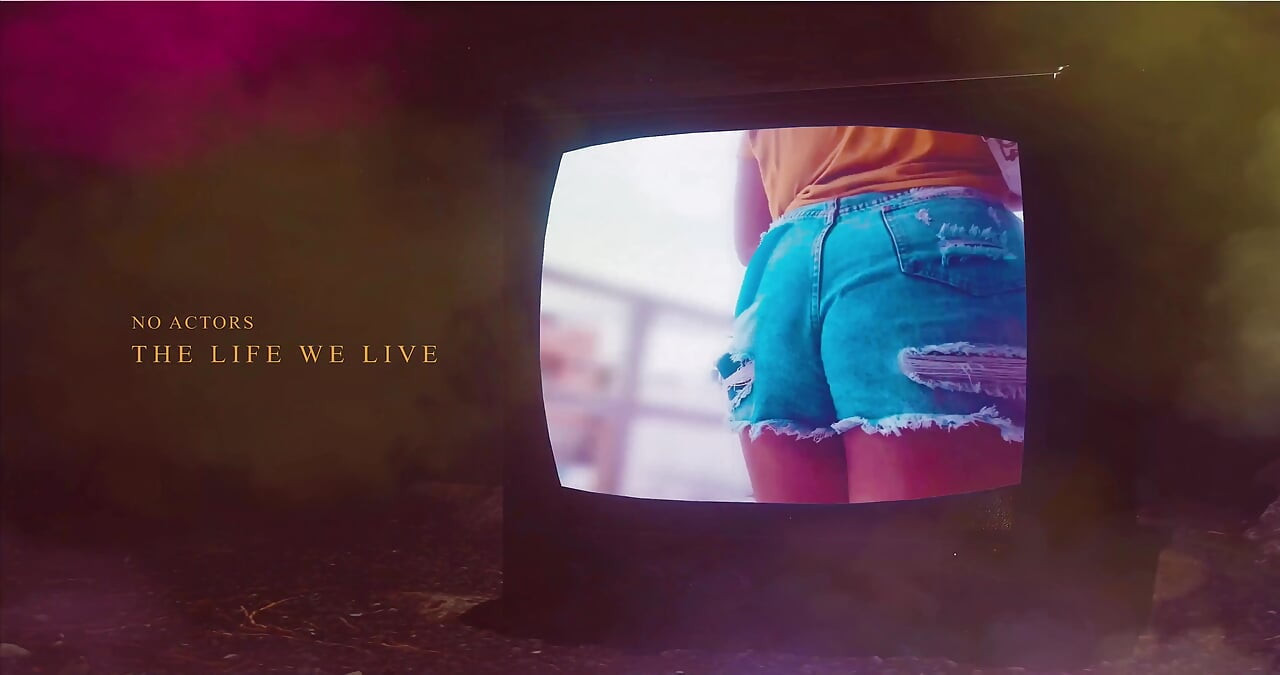 Latina Goonies Freak Out Πάρτι