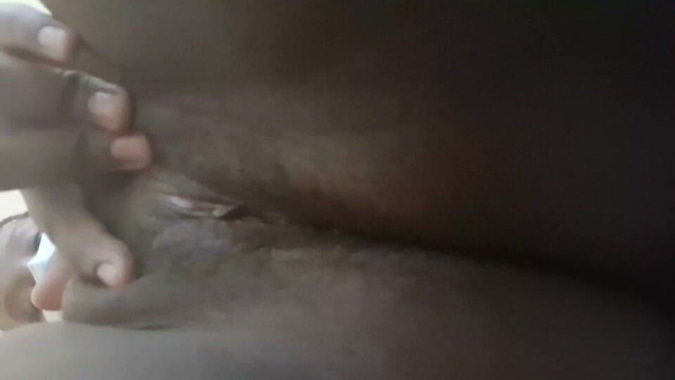 Habeshan women enjoying her private time and she is reaching real orgasm