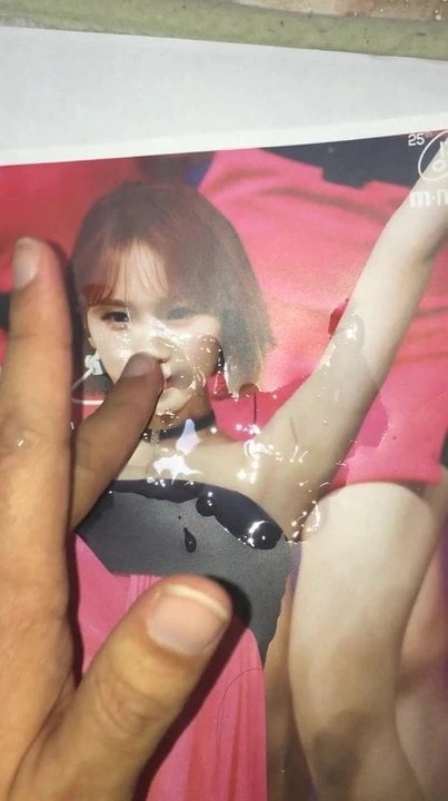 Cum Tribute on Izone Kim Chaewon Armpit thick semen + piss