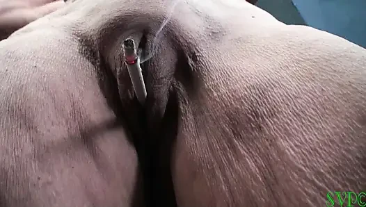 Tante girang hot seksi lagi pamer tubuh bahenolnya