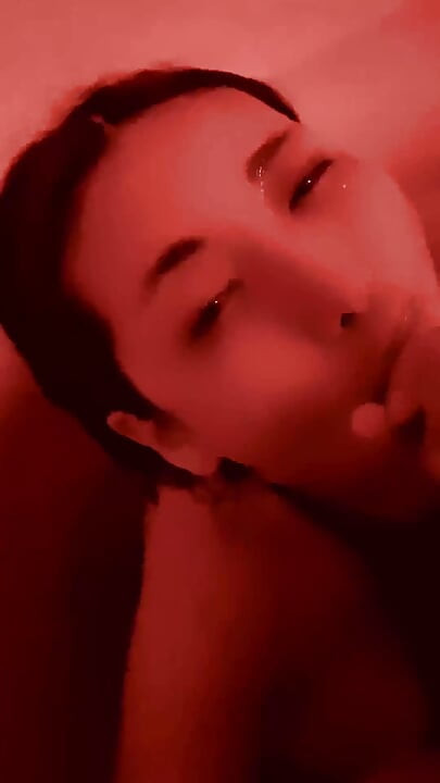 可爱的口交
