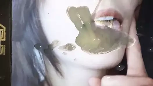 Yuukii vuelve a deleitarse de mi lechita en su boca