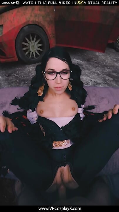 Vrcosplayx Es hora de ser travieso con Alex Coal como Bayonetta - parte 3