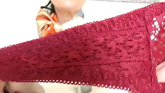 Sniffing Panties and Cumming! Lady Victoria Valente