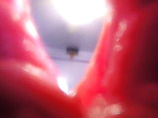 Longpussy, jak to jest w środku i być „narodzonym” przez moją cipkę. (wpychając gopro w moją cipkę)