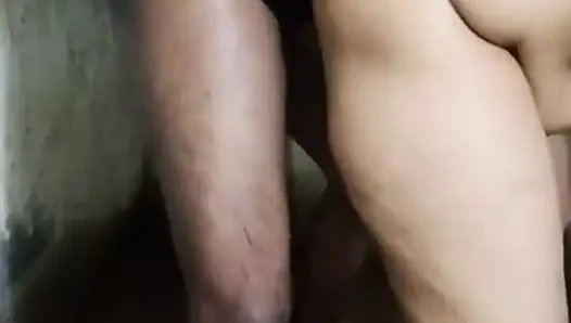 Badezimmer mich, bhaya bhabi macht sex, damit sie heiße momente erschafft