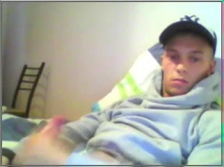Straight Dude Cums on Webcam