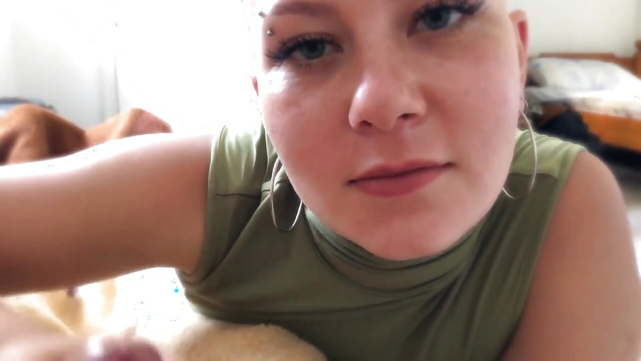 Vilu Vidish Eye Contact Handjob POV