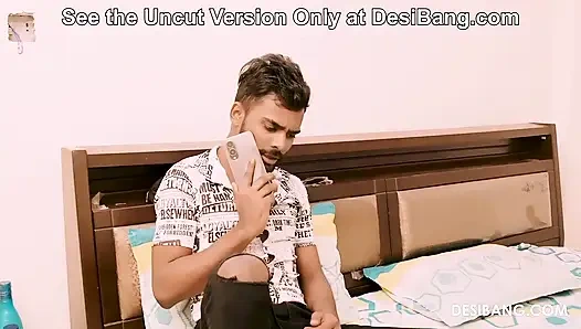 Бхабхи чувствует себя Exxxtra шаловливо на ДезиБэнге