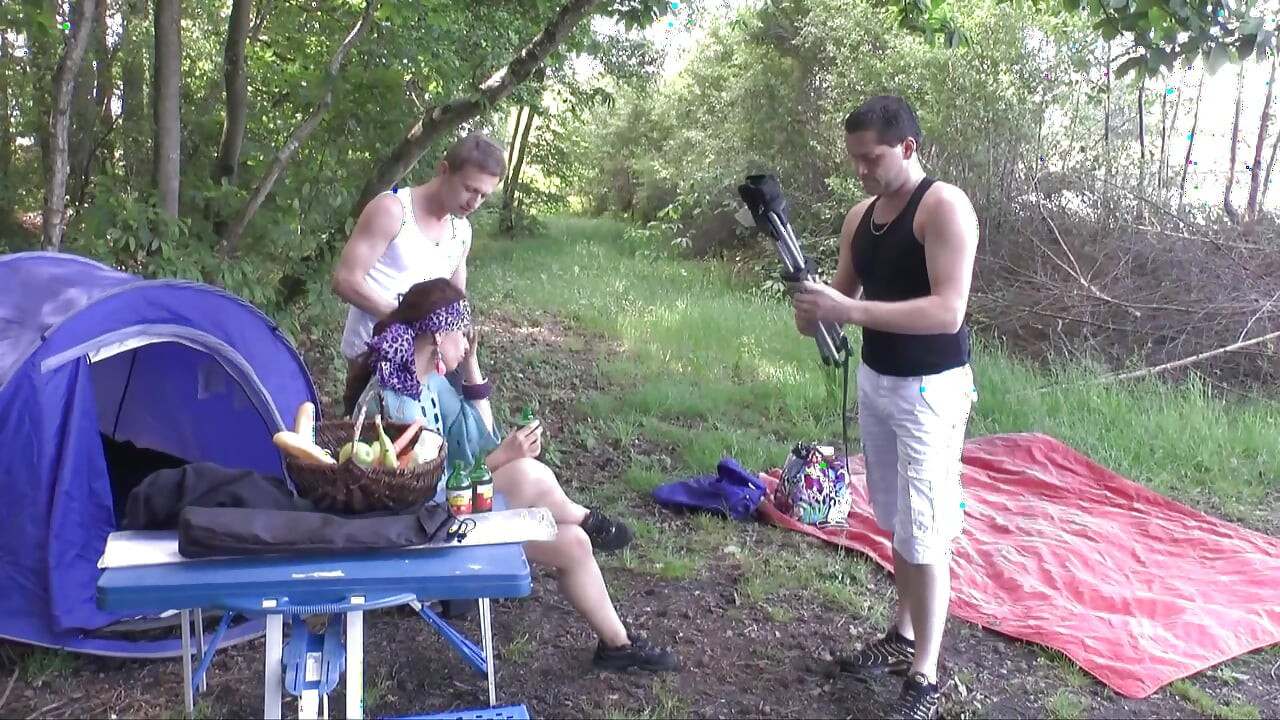 जंगल में हॉट दोहरा प्रवेश एक्शन