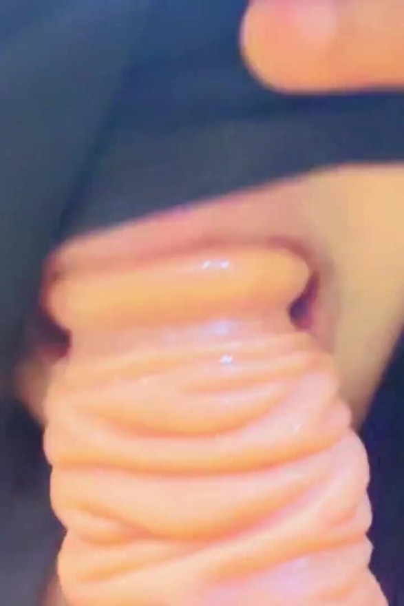 POV: Arab Muslim Maid See Boss's Cock When She Bed Clean Then Hot Maid Give Him Blowjob - Beautiful