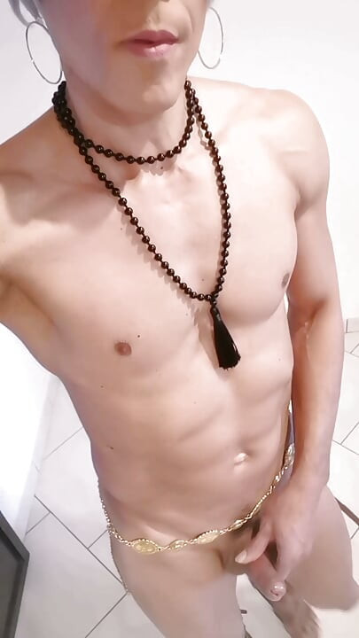 ladyboy, sissygasm, tucking