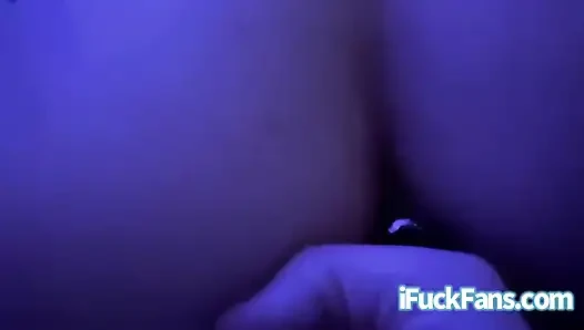 Thought You Might Wanna Ruin My Makeup Fan Creampie - Cali Reign - I FUCK FANS DOT COM