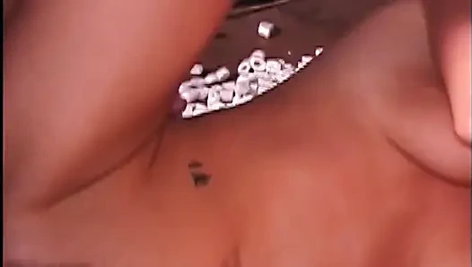 Mehrere schwänze zum lutschen