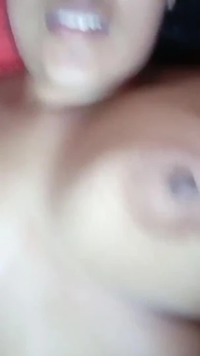 "부자가 브리탈리 브로우와 잠옷을 입은 위즈칼브리안 아침"에서 잊을 수 없는 순간"