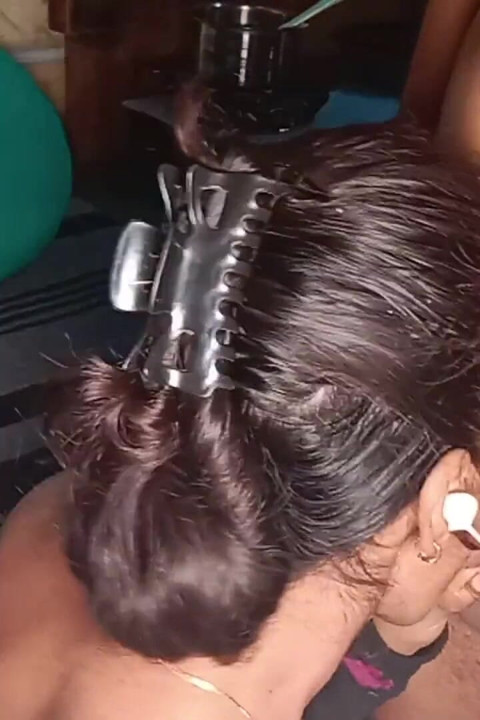 A indiana teve uma explosão quando seu ex-namorado chupou sua buceta e cu e fodendo duro parte 2