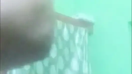 mamta bhabi ne chut main ungli kar ke pani nikali