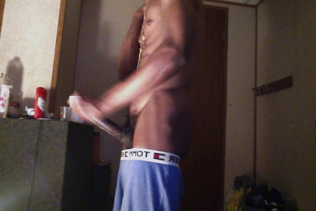 Χαϊδεύοντας μεγάλο πούτσο