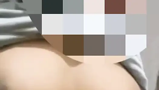 Panggilan video sama mantan istriku dia lagi sange