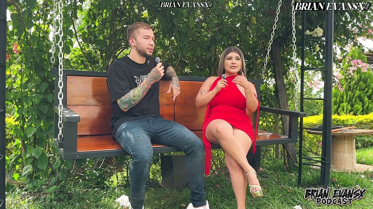 Blonde Colombian Naty Delgado has a podcast that ends with outdoor sex - Brian Evansx