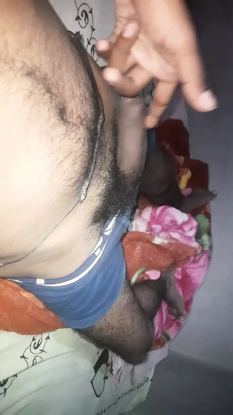 Cậu bé Marathi làm chủ một mình trong phòng