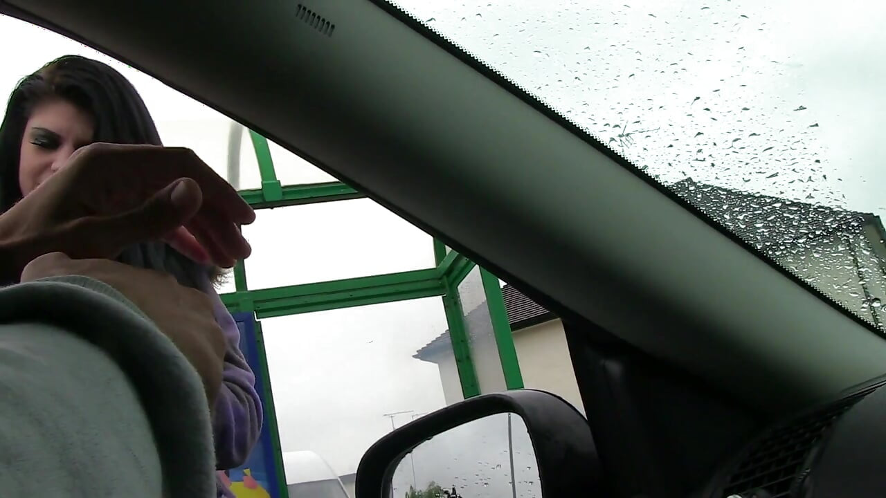 Lucia Love gets naked in a car and pisses outdoor