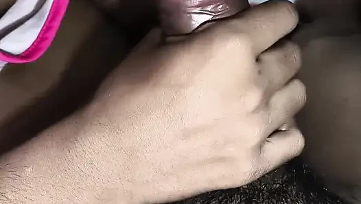 Bhabhi ne lund chusaa bahot maja aa gaya