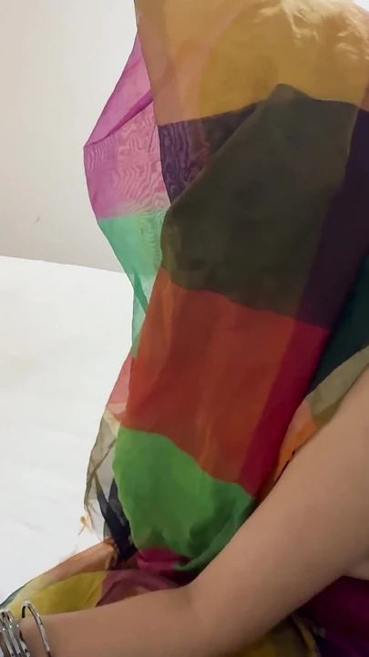 Badi Gand Wali Bhabhi's Mms Leaked