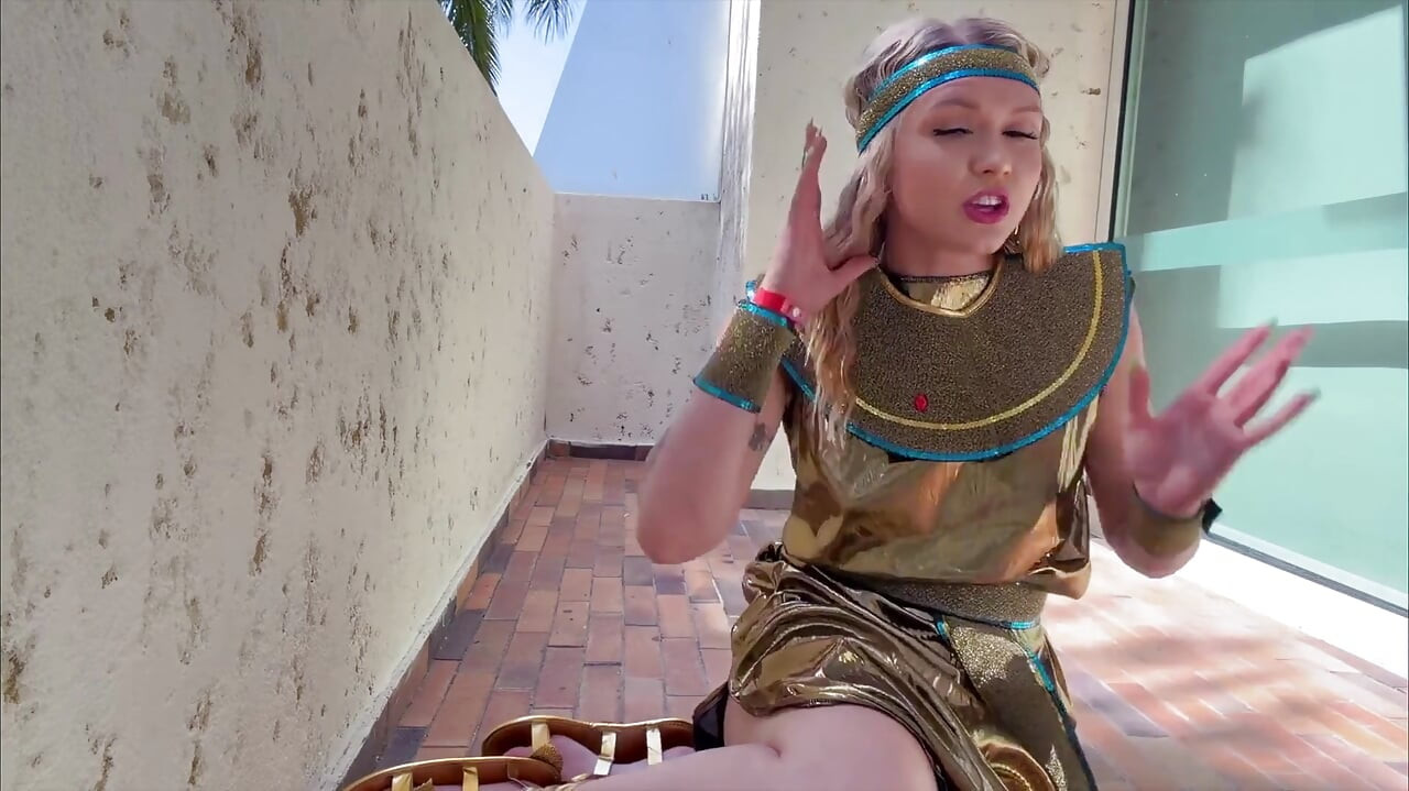 Juliana Maries altägyptische domina-fantasie 4K pOV göttliches befehl erwartet!