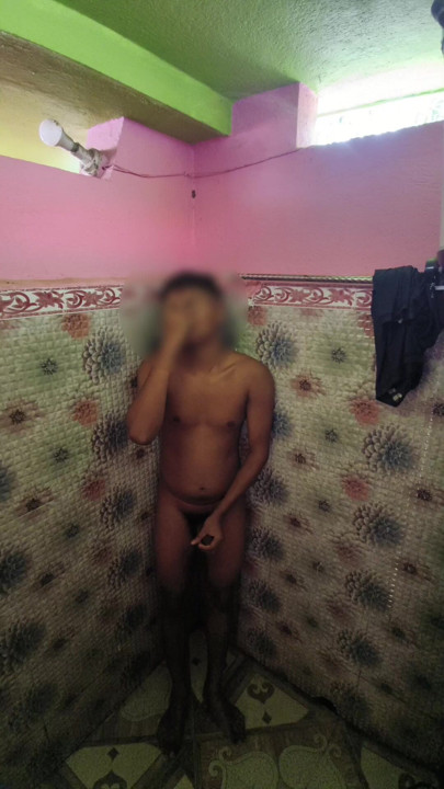 Solo boy masterbate in bathroom  that's my figure